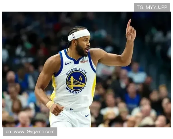 勇士胜太阳,穆迪贡献24分,库里带领球队战胜布克38分的孤军奋战