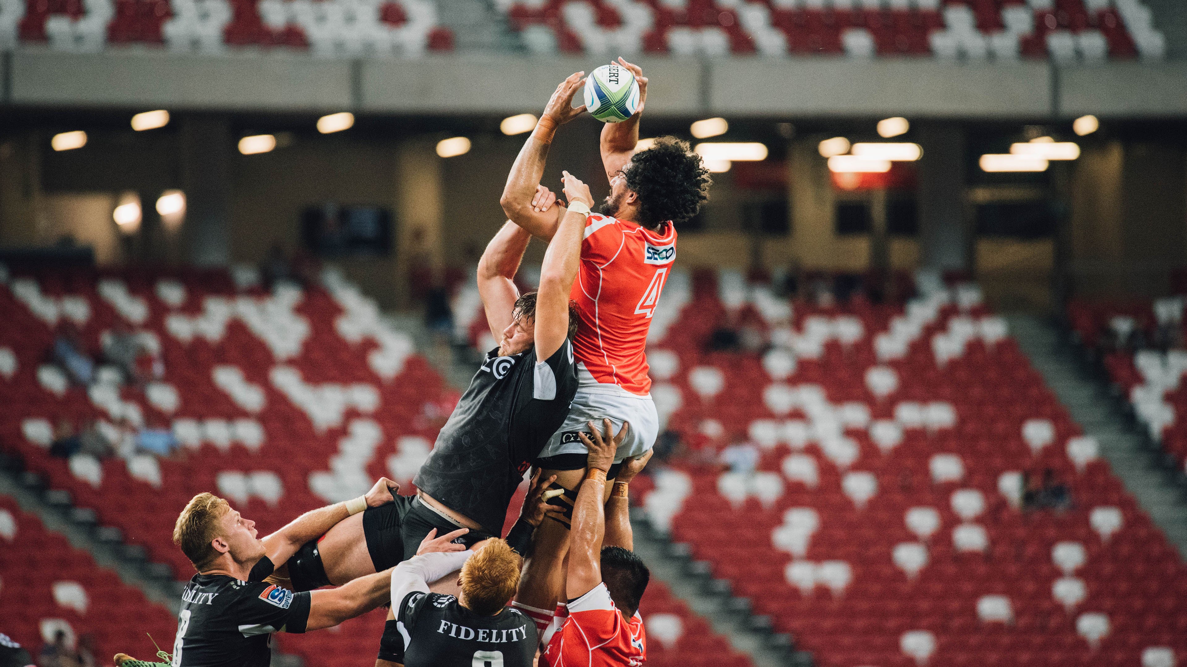 中国组合稳步提升成绩赢得认可,中国组合团队